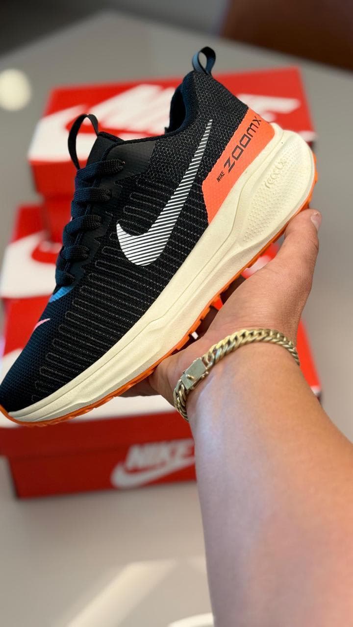 Tênis Nike ZoomX 0060